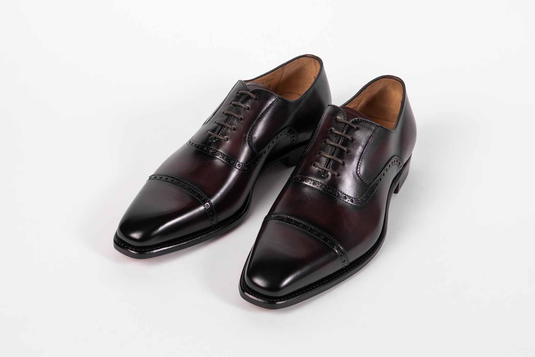 Carlos Santos 8213 Quarter Brogue In Bordo Shadow Patina