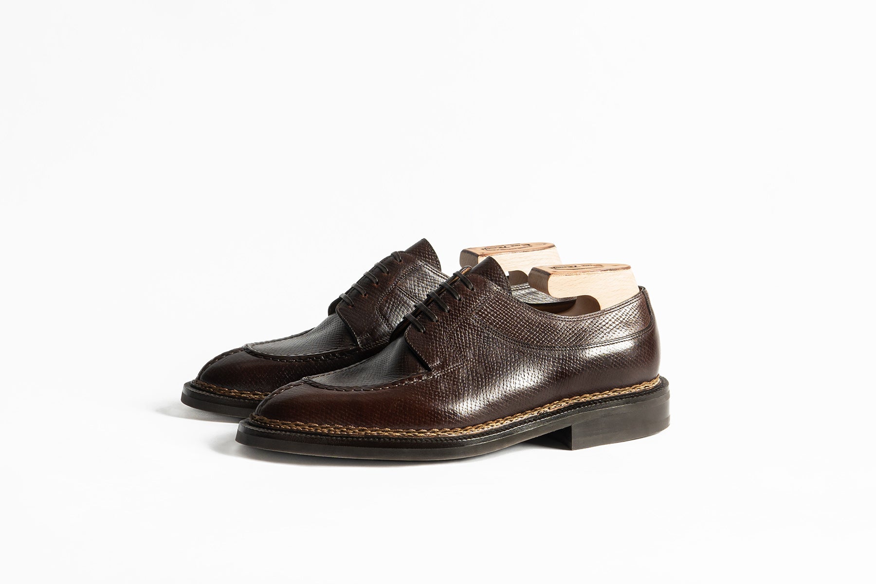 Enzo Bonafe Art. 2475MOD Norwegian Split-Toe Derby In Horween Hatchgrain