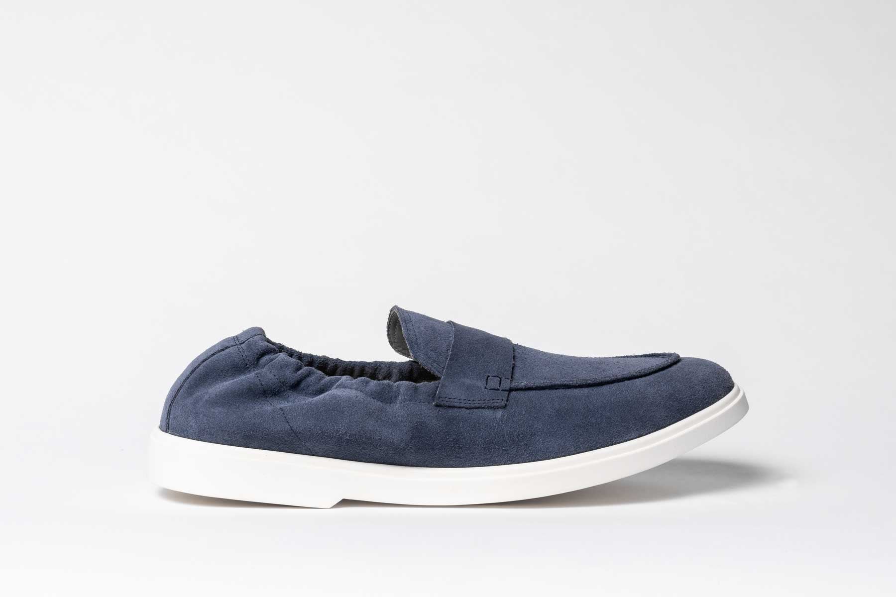 Carlos Santos 1409 Unlined Loafers In Navy Suede