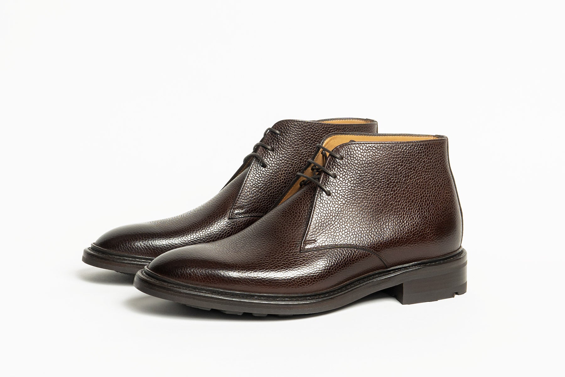 Carlos Santos 7991 Charlie Chukka Boots in Dark Brown Scotchgrain with Goodyear Welt and Rubber Sole