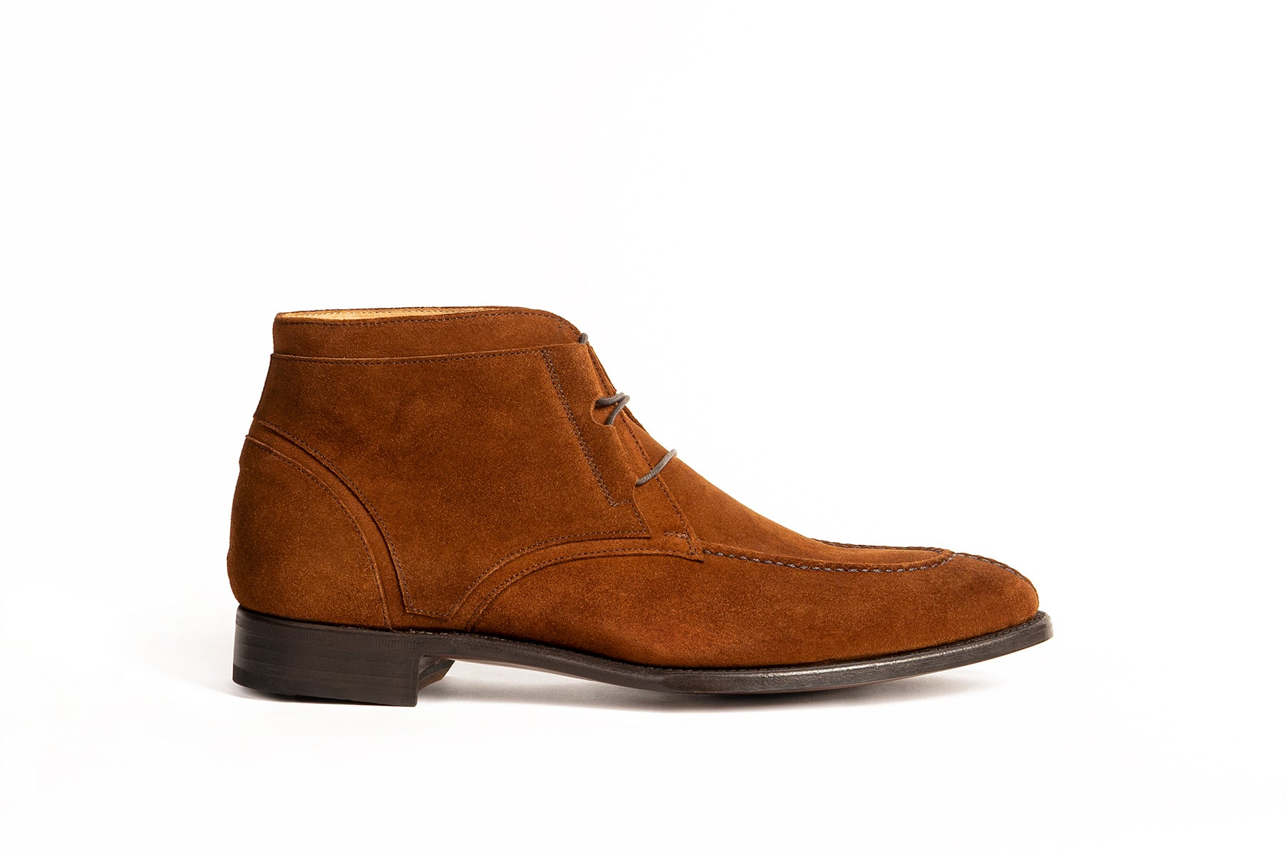 Carlos Santos 9989 Split-Toe Chukka Boots In Mid-Brown Suede